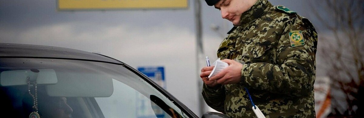 В Україні присоромили чоловіків, які хочуть виїхати за кордон 