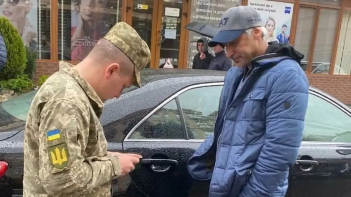 Революційний спосіб вручення повісток: ТЦК застосовують новий трюк