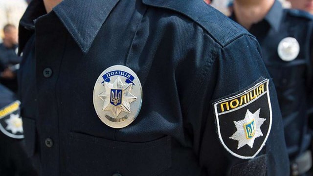 Постраждав під обстрілом: поліцейському з Кам’янського потрібна допомога