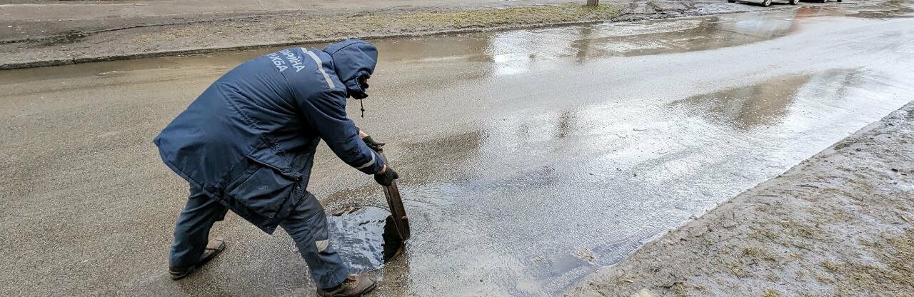 У Кам'янському через недбалість Аульського водоводу може завалитися будинок