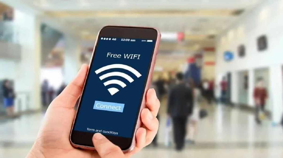 Фахівці назвали причини та радять українцям не вимикати Wi-Fi на смартфонах