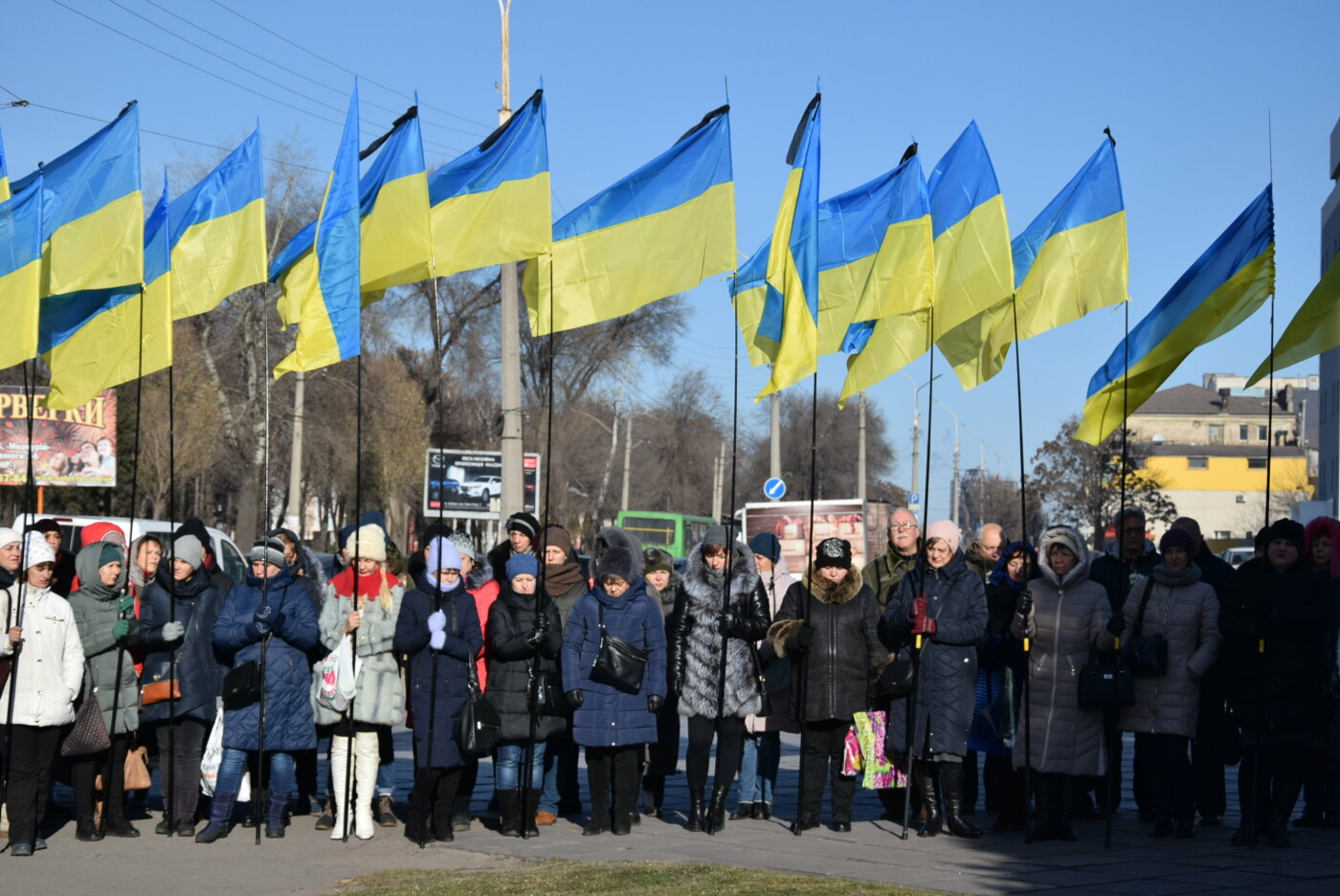 В Каменском вспоминали жертв голодомора 1932-1933 годов, фото-3 В Каменском вспоминали жертв голодомора 1932-1933 годов, фото-3
