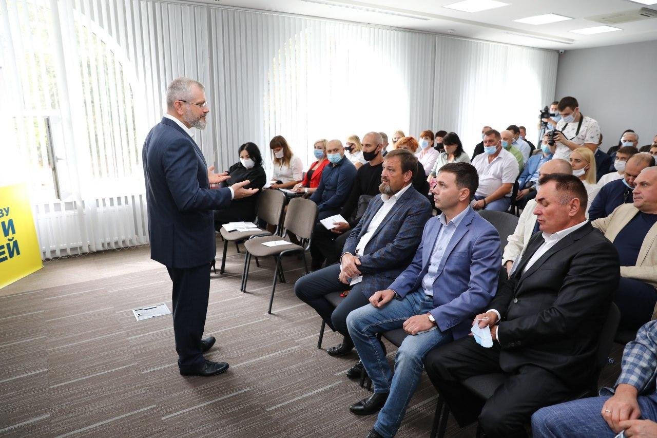 Вилкул: Олег Захорольский на уровне области защищал и будет..., фото-3 Вилкул: Олег Захорольский на уровне области защищал и будет защищать интересы каменчан, фото-3