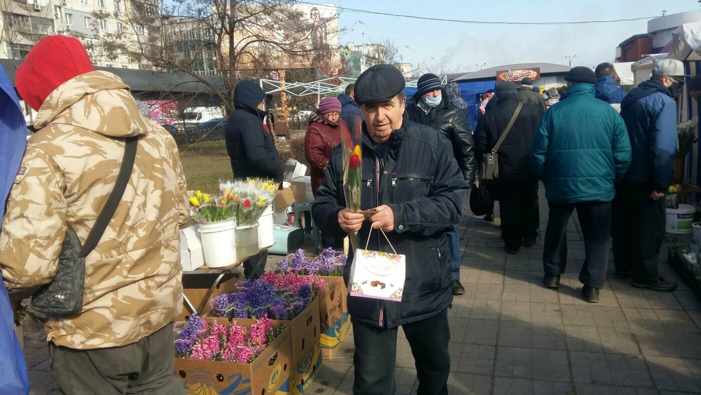 8 марта в Каменском