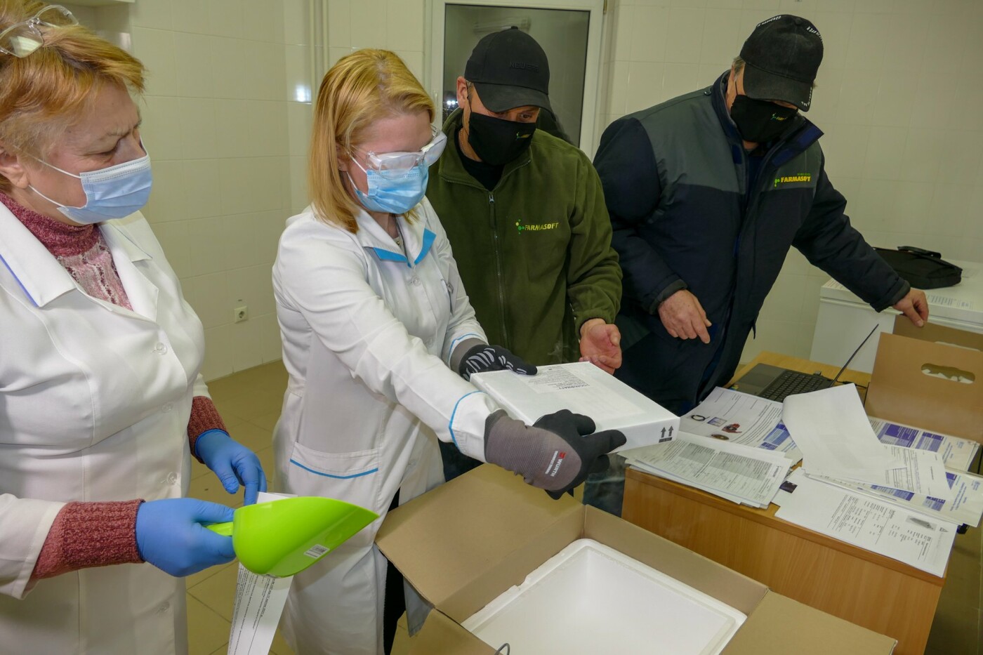 В Каменское прибудут дозы новой вакцины от коронавируса, фото-1