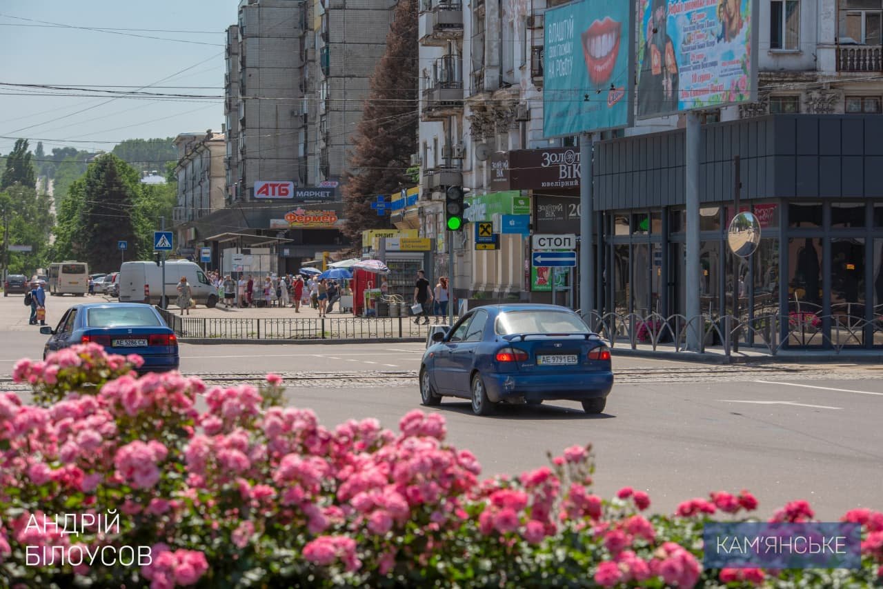 В Каменском на майдане Героев начали работать светофоры, фото-2