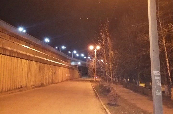 Каменчане жалуются на отсутствие дорожных знаков у школы №23 Каменчане жалуются на отсутствие дорожных знаков у школы №23, Евгений Белый