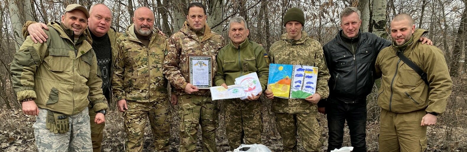 Мэр Каменского ездил на позиции 93-й бригады в зону ООС Мэр Каменского ездил на позиции 93-й бригады в зону ООС, Анжелика Кудряшкина