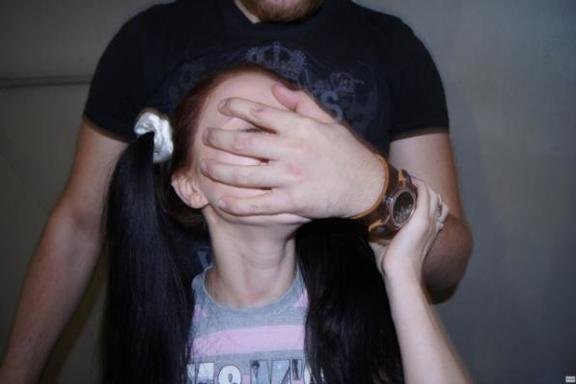 В Запорожье мужчина насиловал 3-летнюю девочку "ради журналистского  расследования" | Новости