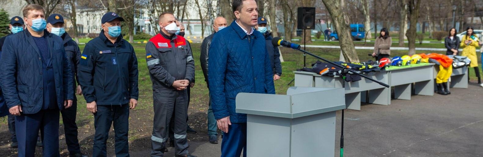В Каменском поздравили работников пожарной охраны