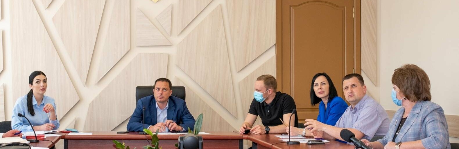 Мэр Каменского провел очередной прием граждан